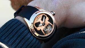 Corum Replica